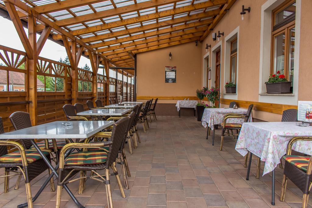Guesthouse Beno Starse Ngoại thất bức ảnh